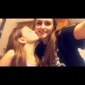 Meet your Posher, Victoria